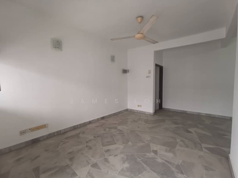 Subang Perdana Goodyear Court 6 untuk Untuk Dijual - RM 350,000, Feb 2026 - Living Room - PropertyGuru.com.my