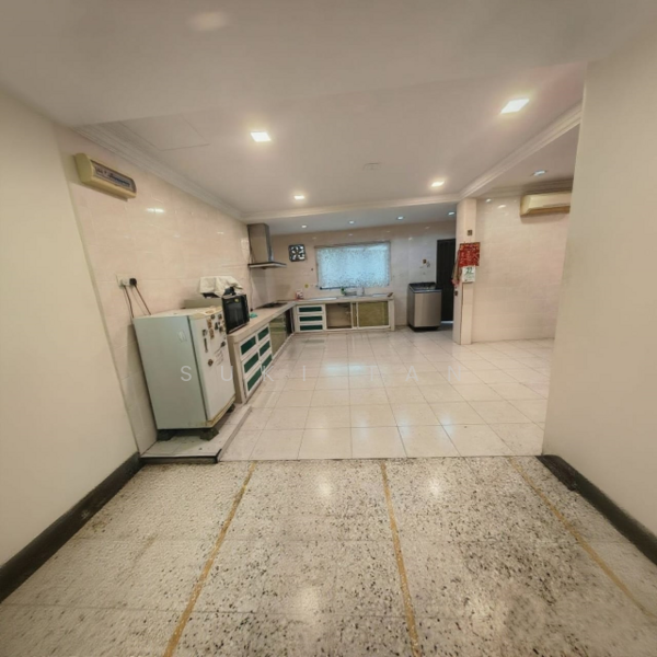 Rumah Teres 2 Tingkat untuk Dijual di Kepong (Kuala Lumpur) - Suki Tan - Kitchen - PropertyGuru.com.my