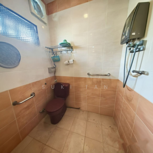 Rumah Teres 2 Tingkat untuk Dijual di Kepong (Kuala Lumpur) - Suki Tan - Bathroom - PropertyGuru.com.my