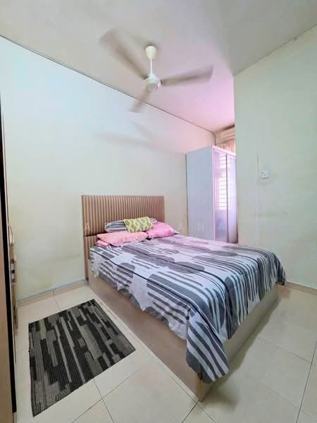 2-storey Terraced House for Rent in Seremban 2 (Negeri Sembilan) - Adliyana Hasan - Bedroom - PropertyGuru.com.my