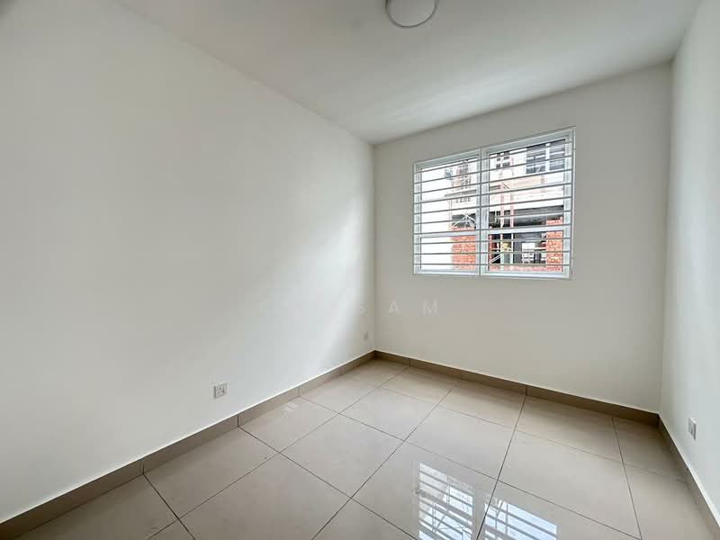 2-storey Terraced House for Sale in Bandar Country Homes (Rawang) - CK Sam - Interior - PropertyGuru.com.my