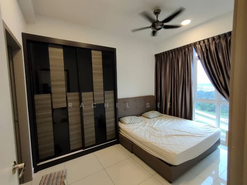 Condominium for Sale at D'Suites Akasia - Rachel See - Bedroom - PropertyGuru.com.my
