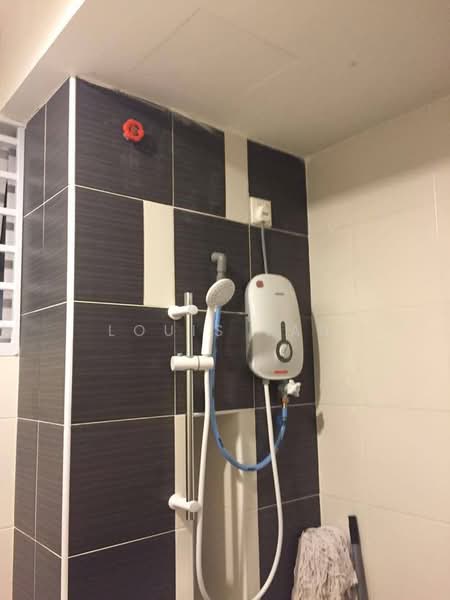 D'Ambience Residences (Pangsapuri Ikatan Flora) untuk Untuk Disewa - RM 1,500 /bulan, Mac 2026 - Bathroom - PropertyGuru.com.my