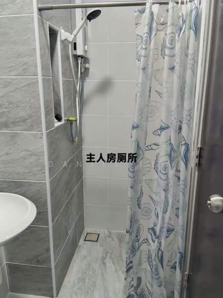 Condominium for Rent at KSL Residence 2 @ Kangkar Tebrau - Daniel Tey - Bathroom - PropertyGuru.com.my