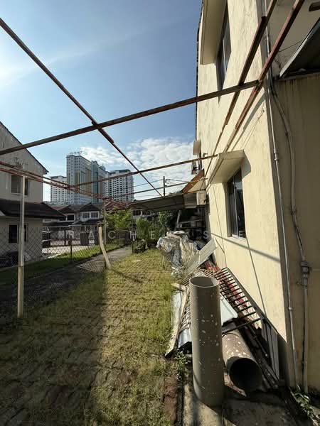 2-storey Terraced House for Sale in Usj 2 (Subang Jaya) - Rachel Sie - Exterior - PropertyGuru.com.my