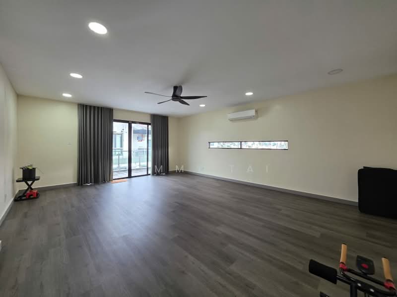 Semi-Detached House for Sale in Taman Sri Intan (Johor Bahru) - Tommy Tai - Living Room - PropertyGuru.com.my