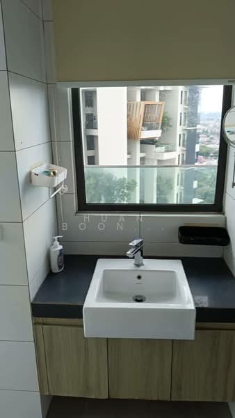 Service Residence for Sale at The Grand @ Kelana Damansara Suite - Huan Boon Liang - Bathroom - PropertyGuru.com.my