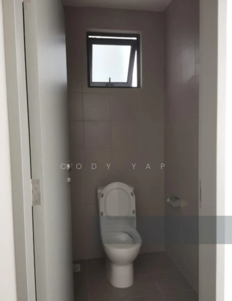 Shop for Sale in Cyberjaya (Selangor) - Cody Yap - Bathroom - PropertyGuru.com.my