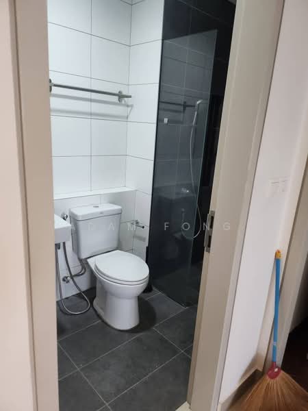 Service Residence for Rent at Paloma @ Tropicana Metropark - Adam Fong - Bathroom - PropertyGuru.com.my