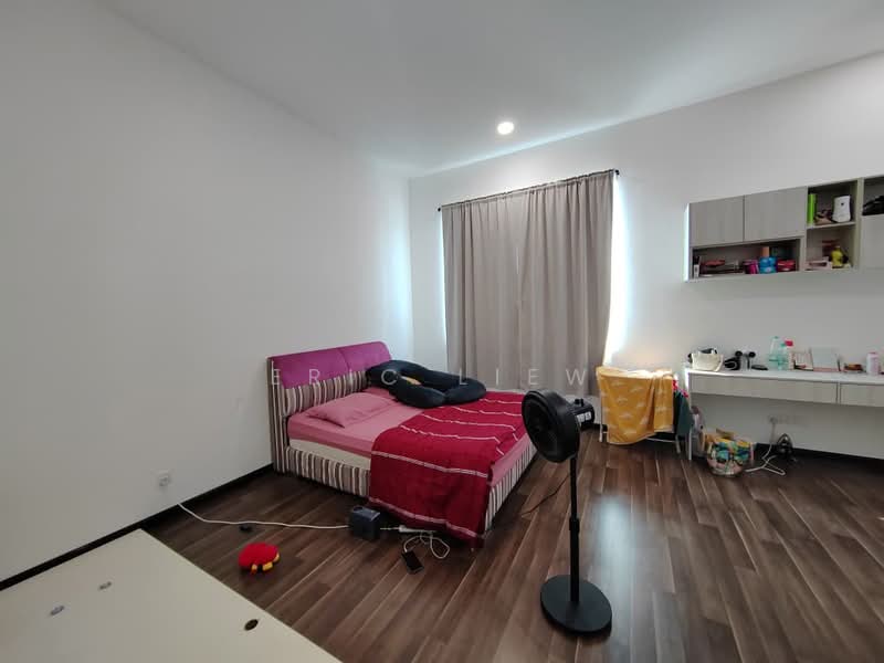 2-storey Terraced House for Sale in Eco Forest (Semenyih) - Eric Liew - Bedroom - PropertyGuru.com.my