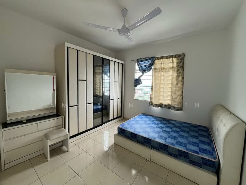 Condominium for Rent at Pearl Avenue - Jamalatin Mesen - Bedroom - PropertyGuru.com.my