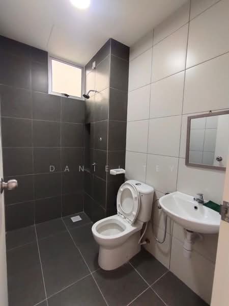 Apartment for Rent at Sierra Heights (Residensi Siera Perdana) - Daniel Tey - Bathroom - PropertyGuru.com.my