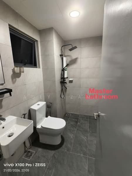 Tulip Residence untuk Untuk Disewa - RM 2,300 /bulan, Feb 2026 - Bathroom - PropertyGuru.com.my