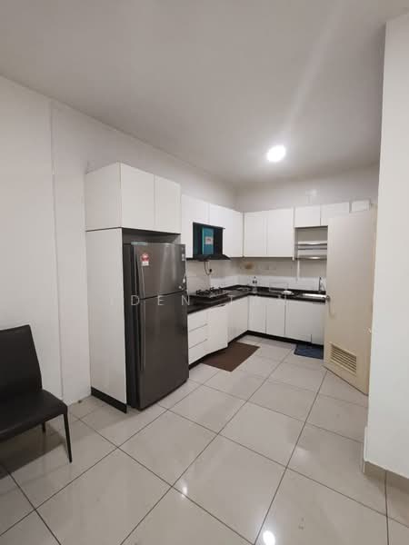 Service Residence for Rent at Pinnacle Tower - Iden Tan - Kitchen - PropertyGuru.com.my