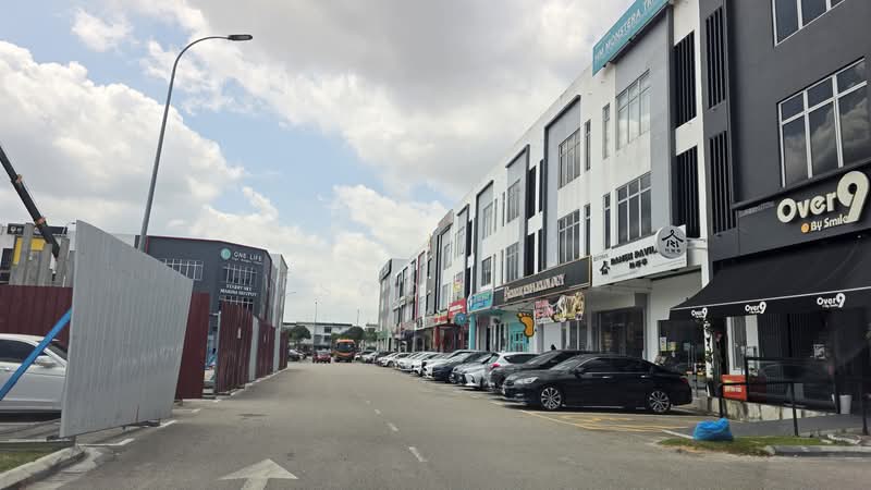 Shop / Office for Sale in Austin Crest (Johor Bahru) - Soon . - Exterior - PropertyGuru.com.my