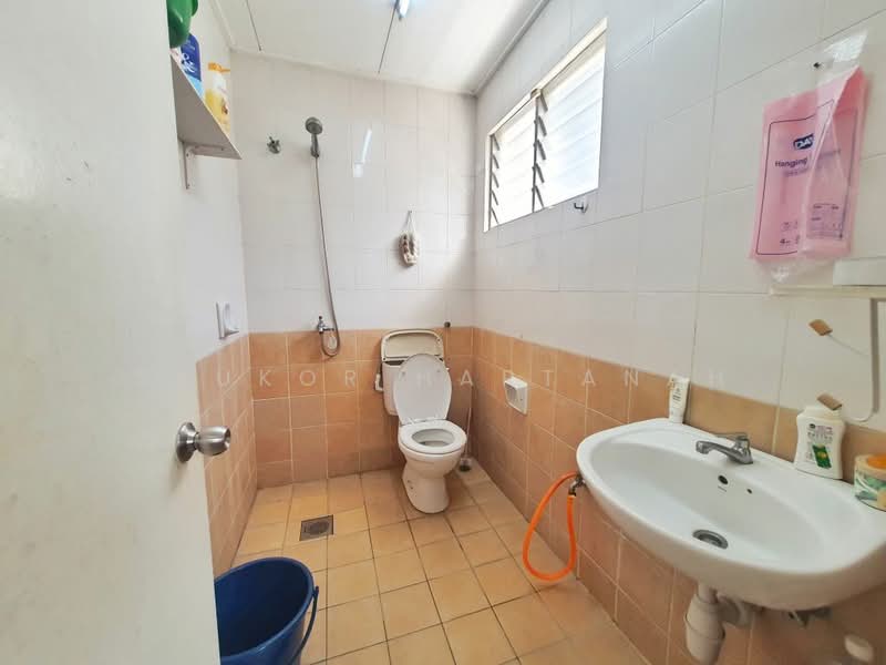Double Storey Terrace Sunway Kayangan Jalan Ungu U9 Shah Alam untuk Untuk Dijual - RM 850,000, Mac 2026 - Bathroom - PropertyGuru.com.my