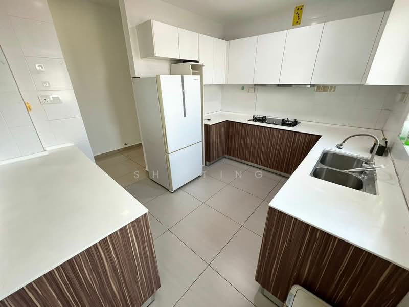 Service Residence for Sale at Seasons Amara Larkin - Shi Ting - Kitchen - PropertyGuru.com.my