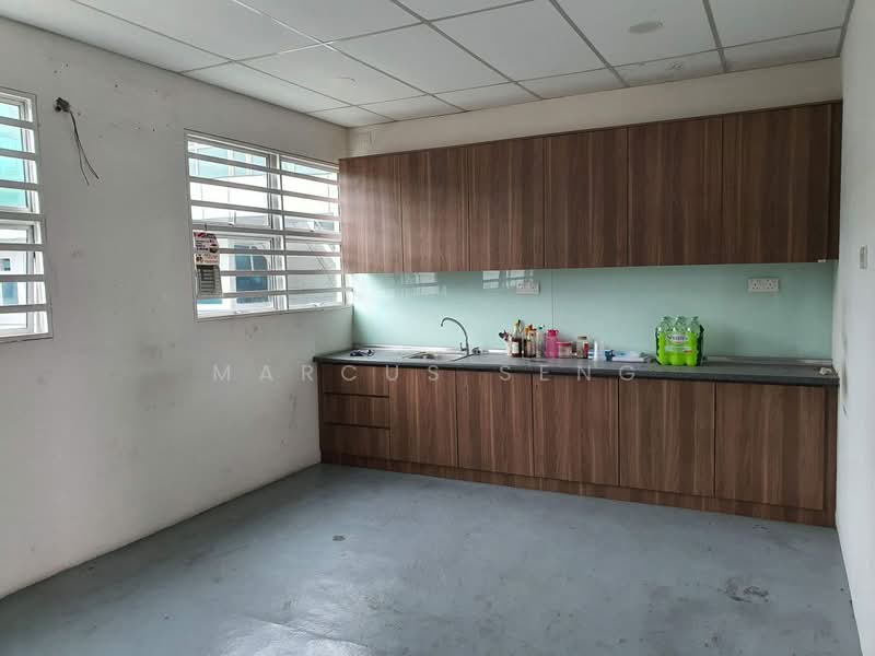 Factory for Rent in Gopeng Industrial Park (Gopeng) - Marcus Seng - Kitchen - PropertyGuru.com.my