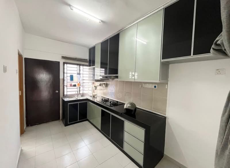 2-storey Terraced House for Sale in Pasir Gudang (Johor) - Meng . - Kitchen - PropertyGuru.com.my