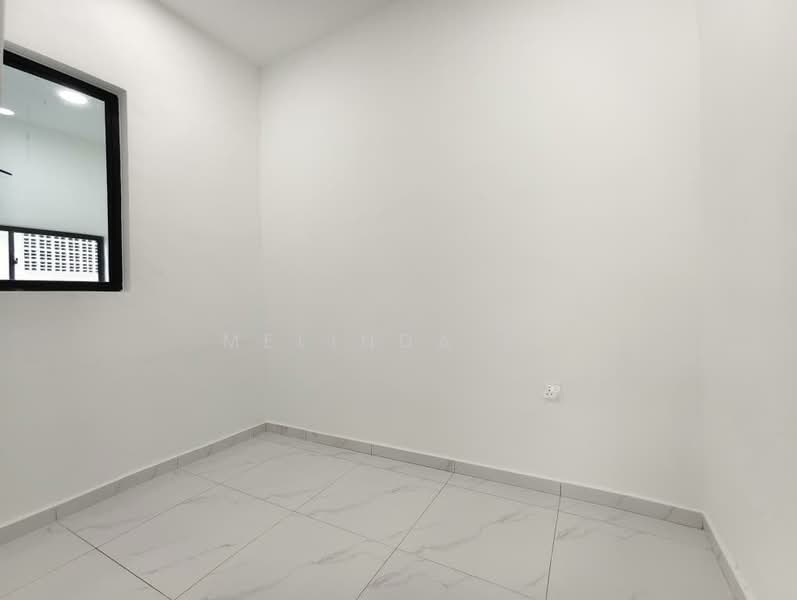 1-storey Terraced House for Sale in Kelapa Sawit (Kulai) - Melinda Ee - PropertyGuru.com.my