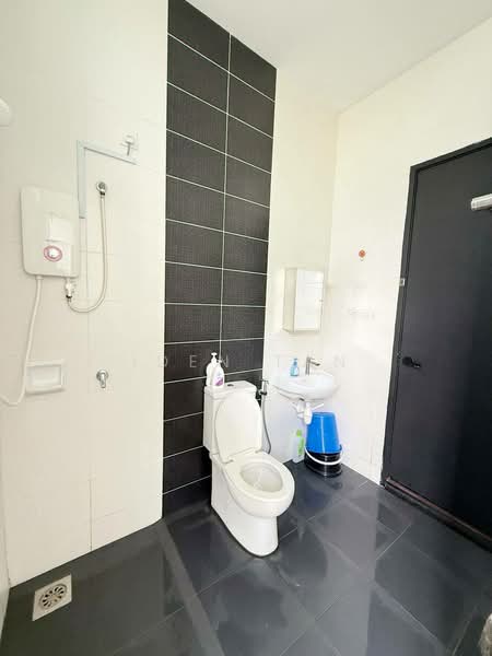 2-storey Terraced House for Sale in Setia Eco Cascadia (Tebrau) - Iden Tan - Bathroom - PropertyGuru.com.my