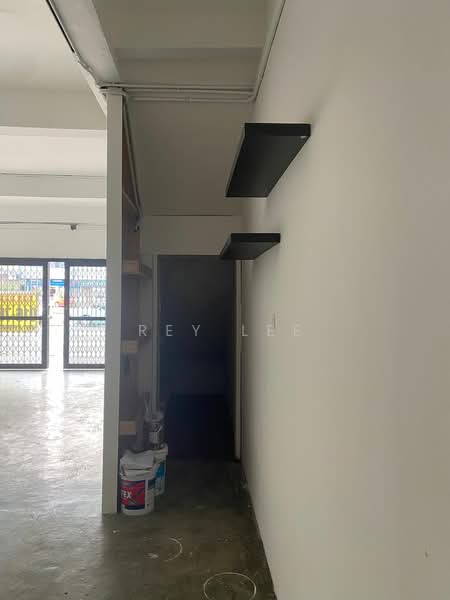 Shop for Rent in Taman Johor Jaya (Johor Bahru) - Rey Lee - Interior - PropertyGuru.com.my