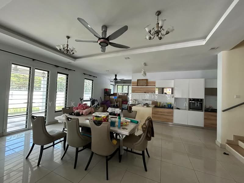 2-storey Terraced House for Sale in Alam Impian (Shah Alam) - Syukor Hartanah - Dining Room - PropertyGuru.com.my