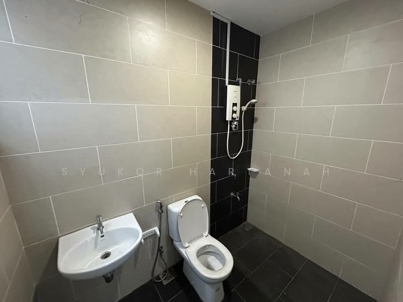 2-storey Terraced House for Sale in Alam Impian (Shah Alam) - Syukor Hartanah - Bathroom - PropertyGuru.com.my