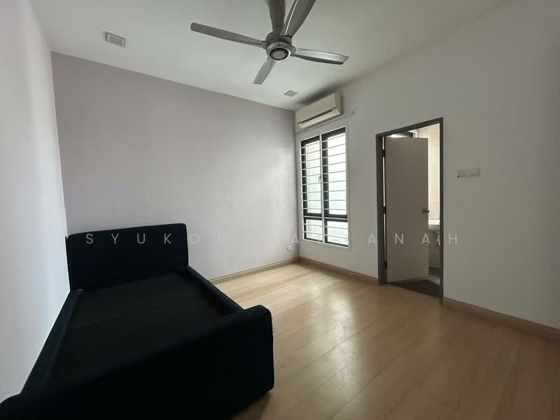 2-storey Terraced House for Sale in Alam Impian (Shah Alam) - Syukor Hartanah - Bedroom - PropertyGuru.com.my