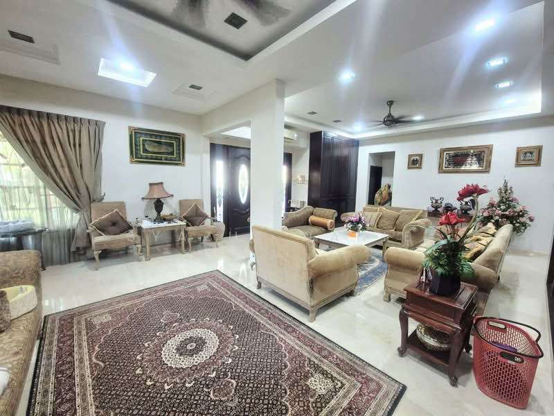 Semi-Detached House for Sale in Bandar Tun Hussein Onn (Cheras) - Syazue Wanie - Living Room - PropertyGuru.com.my