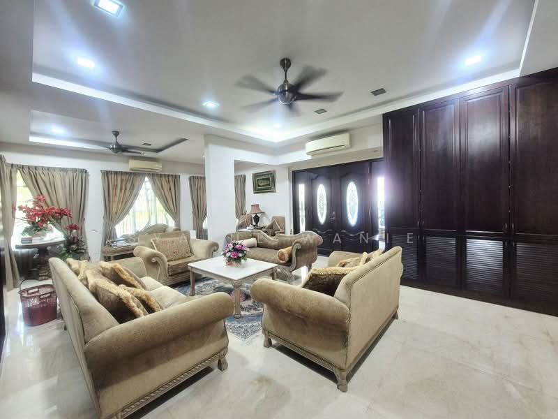Semi-Detached House for Sale in Bandar Tun Hussein Onn (Cheras) - Syazue Wanie - Living Room - PropertyGuru.com.my