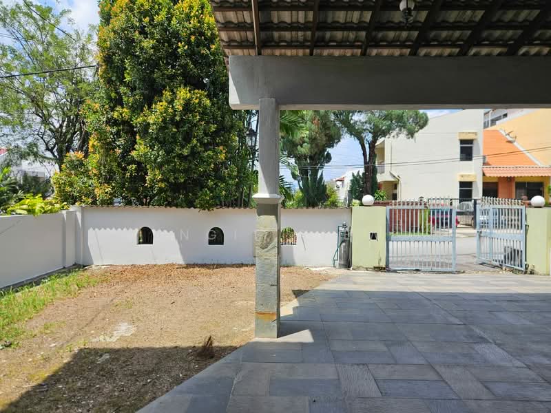 Semi-Detached House for Rent in Petaling Jaya (Selangor) - Angie Siew - Exterior - PropertyGuru.com.my