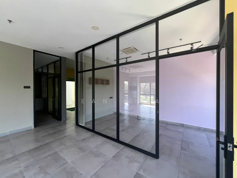 Office for Sale in Shah Alam (Selangor) - Sean Chia - Interior - PropertyGuru.com.my