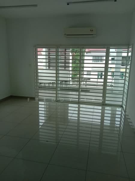 3-storey Terraced House for Rent in Batu Maung (Penang) - Freddy Tan - Interior - PropertyGuru.com.my