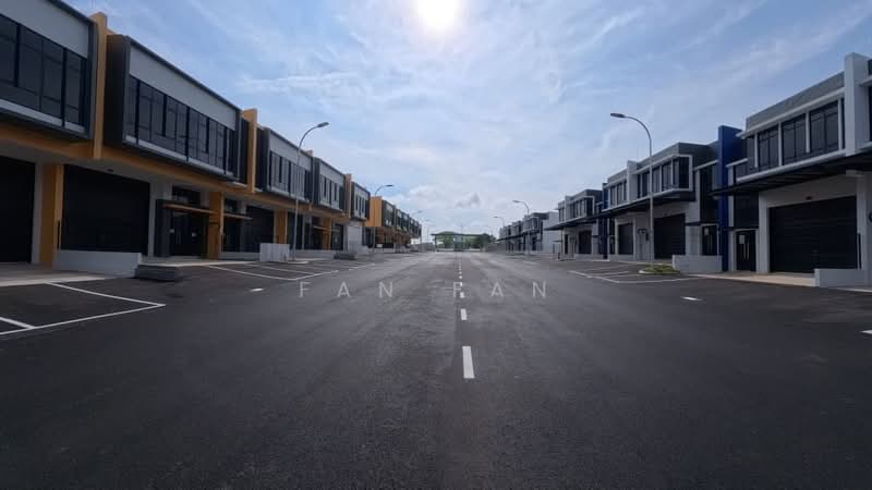 Kilang untuk Disewa di Kulai (Johor) - Fan Fan - Exterior - PropertyGuru.com.my