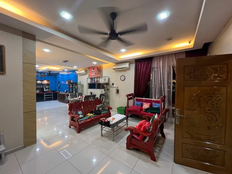 Rumah Teres 2 Tingkat untuk Dijual di Ambang Botanic (Klang) - Sean Chia - Living Room - PropertyGuru.com.my