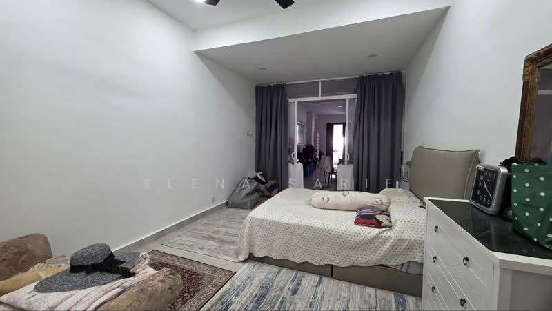 Full Renovated Double Storey Jalan Birai Bukit Jelutong untuk Untuk Dijual - RM 950,000, Mac 2026 - Bedroom - PropertyGuru.com.my