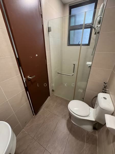 Service Residence for Sale at Laguna Residences - Loh KC - Bathroom - PropertyGuru.com.my