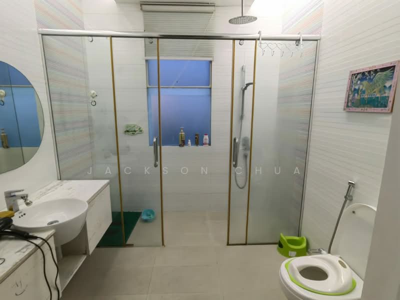 Semi-Detached House for Sale in Taman Segar (Cheras) - Jackson Chua - Bathroom - PropertyGuru.com.my