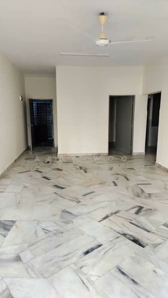 Apartment for Rent at Pangsapuri Lagoon Perdana - Abby Woo - Living Room - PropertyGuru.com.my