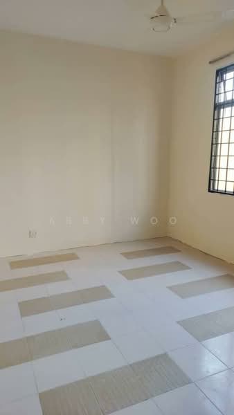 Apartment for Rent at Pangsapuri Lagoon Perdana - Abby Woo - Interior - PropertyGuru.com.my