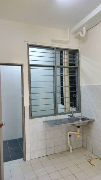 Apartment for Rent at Pangsapuri Lagoon Perdana - Abby Woo - PropertyGuru.com.my