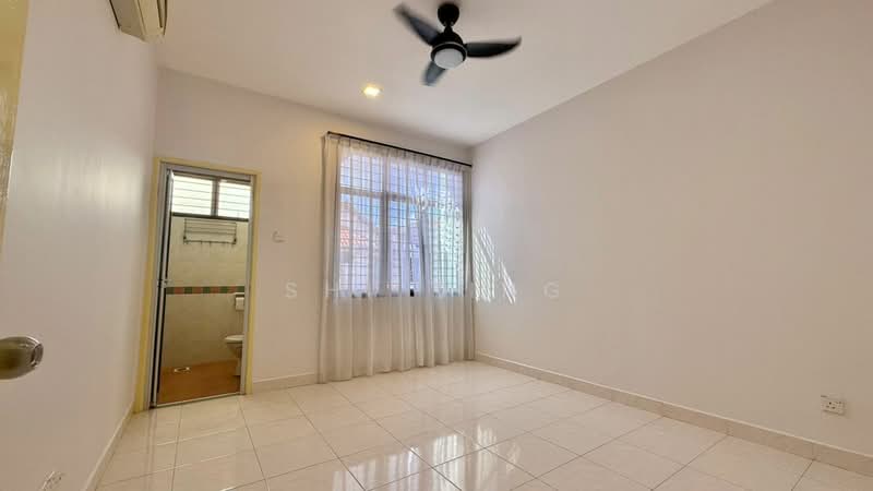 Taman Impian Emas untuk Untuk Dijual - RM 960,000, Feb 2026 - Bathroom - PropertyGuru.com.my