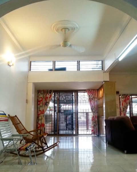 Taman Ipoh Selatan untuk Untuk Disewa - RM 1,600 /bulan, Feb 2026 - Living Room - PropertyGuru.com.my