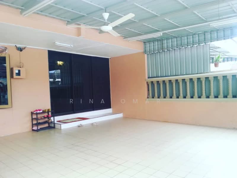 Taman Ipoh Selatan untuk Untuk Disewa - RM 1,600 /bulan, Feb 2026 - Exterior - PropertyGuru.com.my