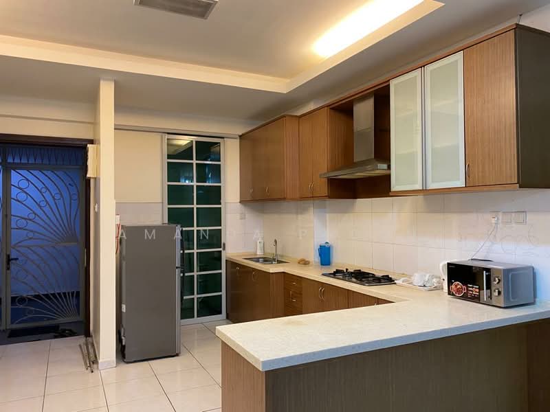 The Brezza untuk Untuk Disewa - RM 2,200 /bulan, Mac 2026 - Kitchen - PropertyGuru.com.my