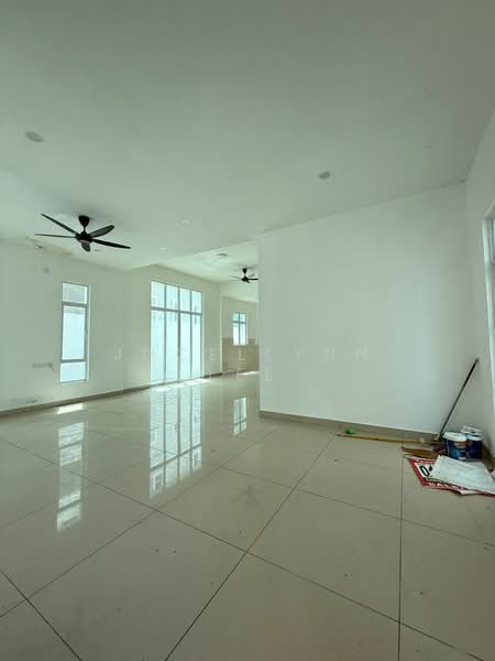 For Rent - Bukit Gambir