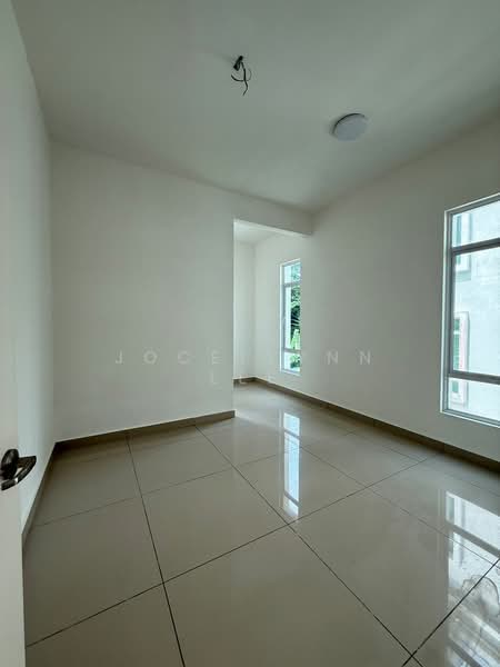 For Rent - Bukit Gambir