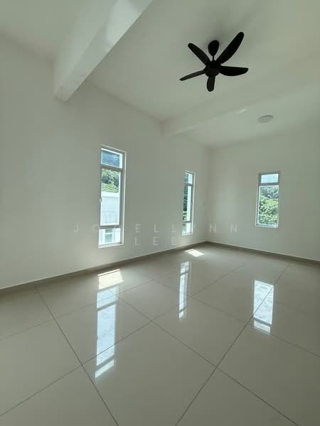 For Rent - Bukit Gambir