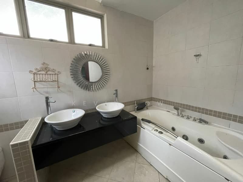 Bungalow for Sale in Setia Eco Park (Setia Alam) - KEVIN LOW - Bathroom - PropertyGuru.com.my